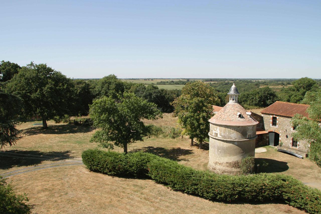 Chateau Breduriere Moutiers-sur-le-Lay 외부 사진