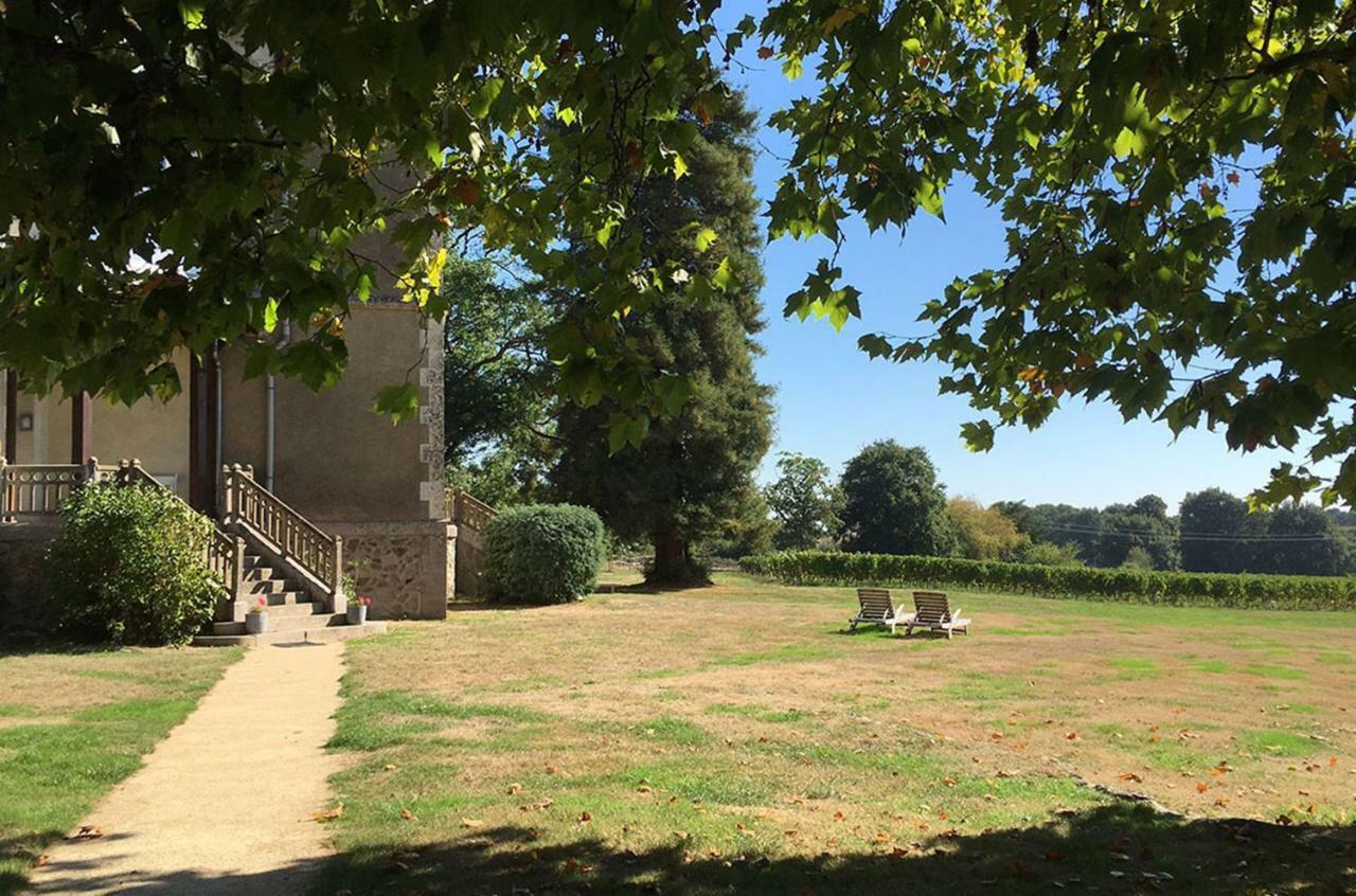 Chateau Breduriere Moutiers-sur-le-Lay 외부 사진