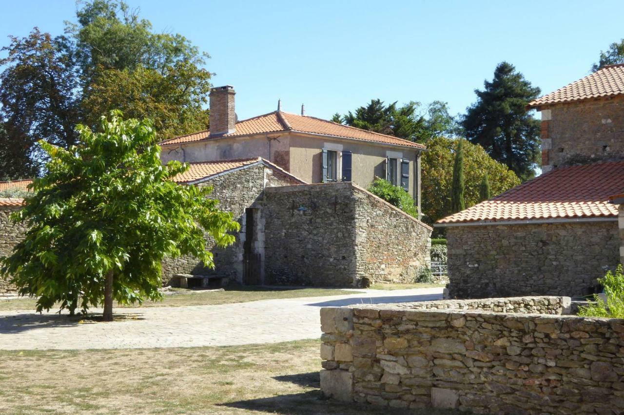 Chateau Breduriere Moutiers-sur-le-Lay 외부 사진